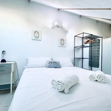 Patios De San Lorenzo Con Parking