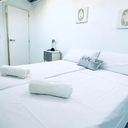 Patios De San Lorenzo Con Parking Holiday home Cordoba