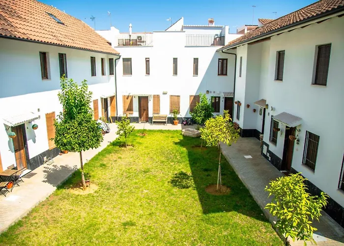 Patios De San Lorenzo Con Parking Будинок відпочинку Кордова
