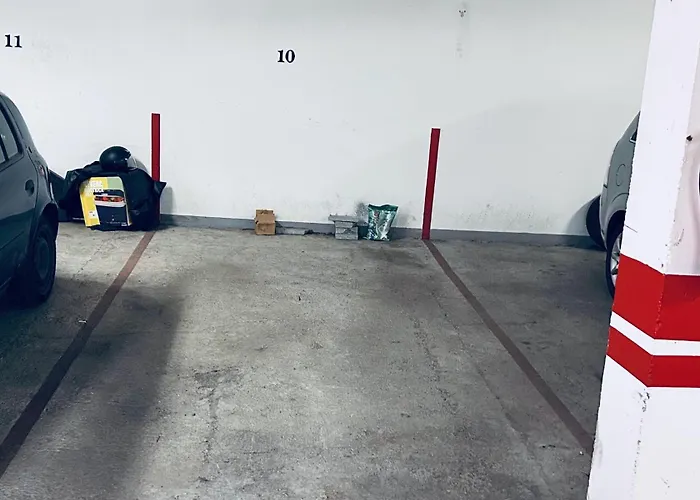 Будинок відпочинку Patios De San Lorenzo Con Parking