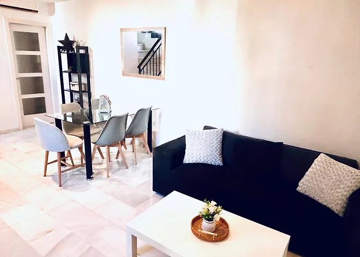 Будинок відпочинку Patios De San Lorenzo Con Parking *