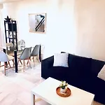 別荘 Patios De San Lorenzo Con Parking *
