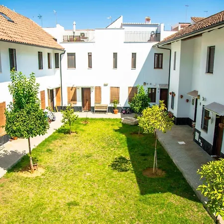 Patios De San Lorenzo Con Parking Feriehus Córdoba